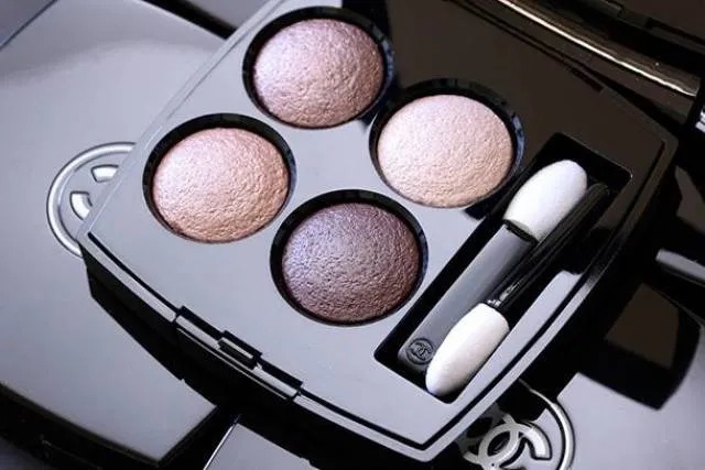 ブラウンアイシャドウはどう選ぶ ブルベさんの魅力を引き出すおすすめアイテム7選 Amy ブラウンアイシャドウはどう選ぶ ブルベさんの魅力を引き出すおすすめアイテム7選 Amy