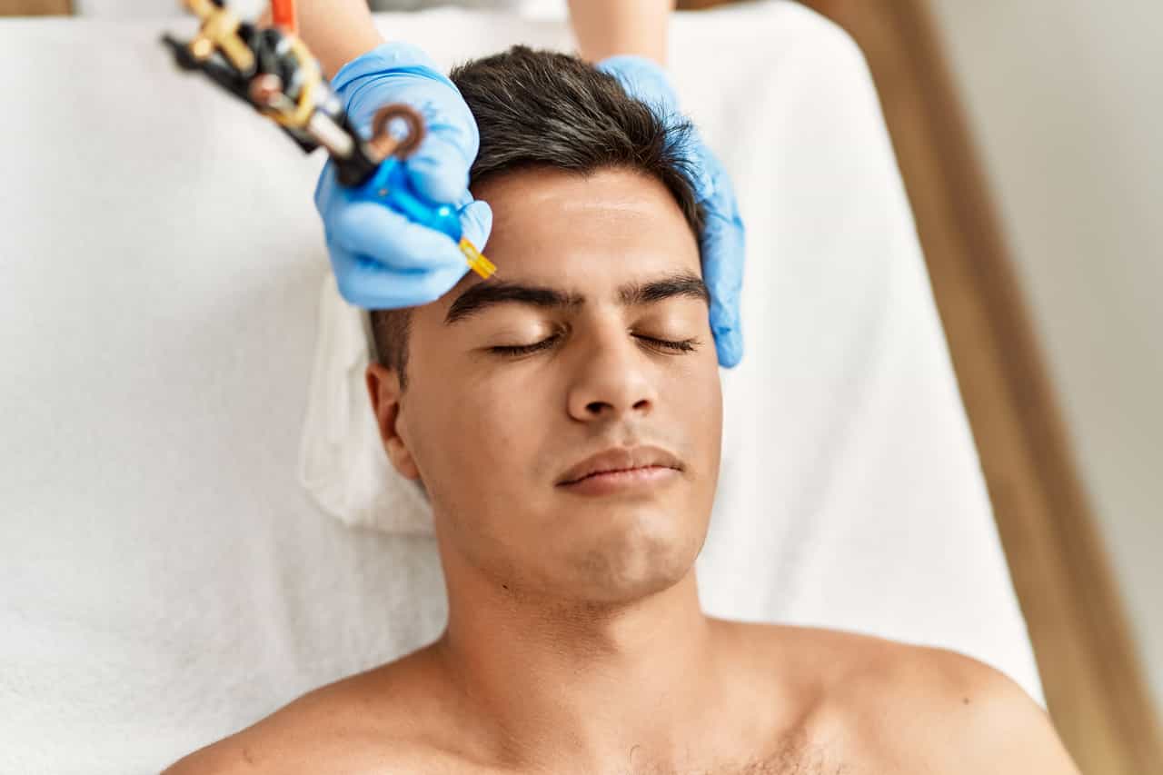 眉 アイライン リップまでアートメイクによるメンズの身だしなみからオススメクリニックまで完全解説 Amy